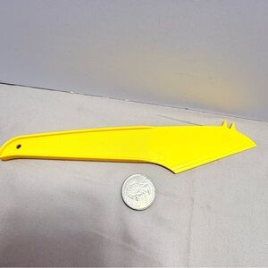 Tupperware Yellow Charcuterie Cheese Slicer